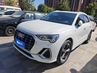 奥迪Q3 35TFSI 1.4T 自动 时尚动感型 