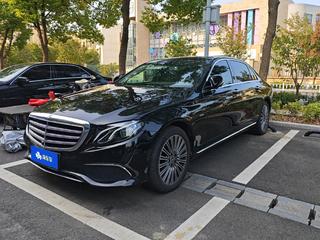 奔驰E级 E300L 2.0T 自动 豪华型 