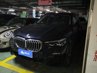 宝马X5 30i 2.0T 自动 M运动套装 