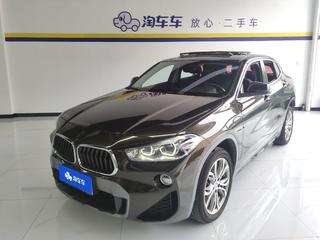 宝马X2 25i 2.0T 自动 领先型M越野套装 