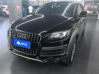 奥迪Q7 35 3.0T 自动 越野型 