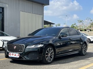 捷豹XFL P250 2.0T 自动 精英运动版 