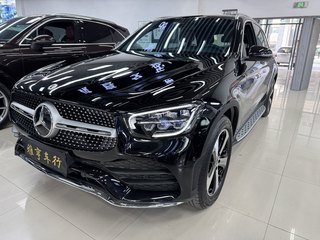 奔驰GLC级 GLC260 2.0T 自动 改款轿跑SUV 