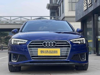 奥迪A4L 40TFSI 2.0T 自动 运动型 