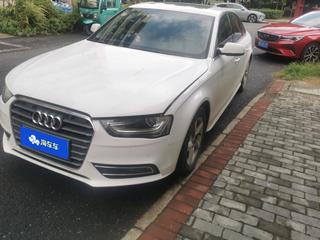 奥迪A4L 35TFSI 2.0T 自动 舒适型 