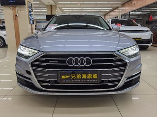 奥迪A8L 55 3.0T 自动 投放版尊享型 