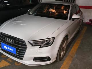 奥迪A3 35TFSI 1.4T 自动 进取型Limousine 