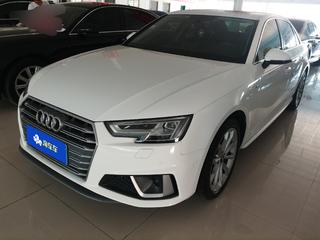 奥迪A4L 40TFSI 2.0T 自动 时尚型 