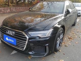 奥迪A6L 40TFSI 2.0T 自动 豪华动感型 