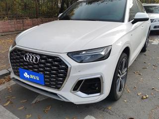 奥迪Q5L 40TFSI 2.0T 自动 豪华动感型 