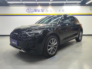 奥迪Q5L 40TFSI 2.0T 自动 豪华动感型 