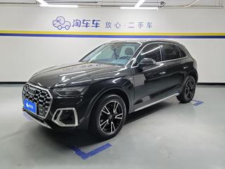 奥迪Q5L 40TFSI 2.0T 自动 时尚动感型 