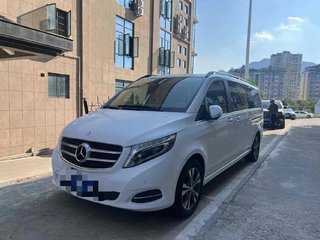 奔驰V级 2.0T 