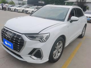 奥迪Q3 1.4T 进取动感型 