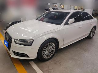 奥迪A4L 35TFSI 2.0T 自动 豪华型 