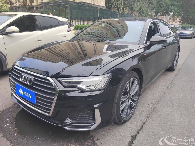 奥迪A6L 40TFSI 2022款 2.0T 自动 豪华动感型 (国Ⅵ) 