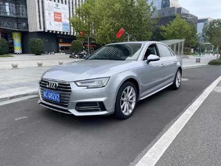 奥迪A4L 40TFSI 2.0T 自动 30周年时尚型 