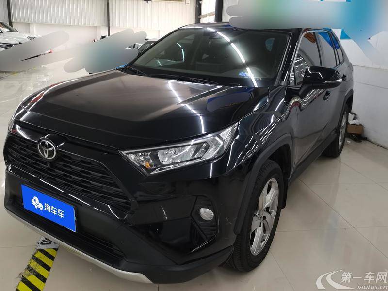 丰田RAV4 2022款 2.0L 自动 前驱 风尚PLUS版 (国Ⅵ) 