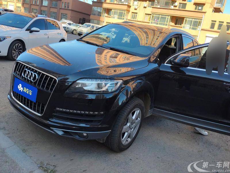 奥迪Q7 35 [进口] 2014款 3.0T 自动 进取型 