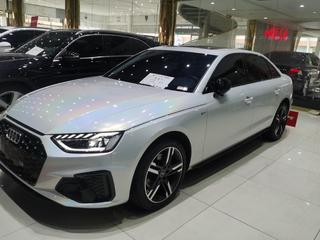 奥迪A4L 40TFSI 2.0T 自动 豪华动感型 