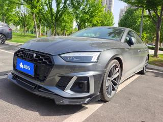 奥迪A5掀背 40TFSI 2.0T 自动 时尚动感型 