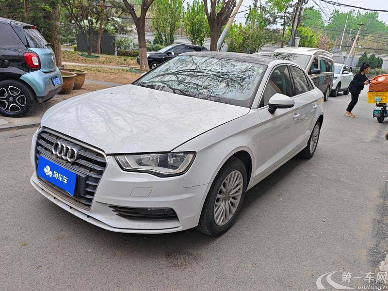 奥迪A3 35TFSI 2014款 1.4T 自动 进取型Limousine (国Ⅳ) 