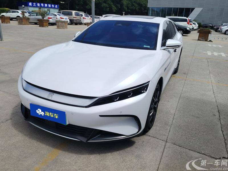 比亚迪汉EV 2022款 自动 610KM尊享型 纯电动 