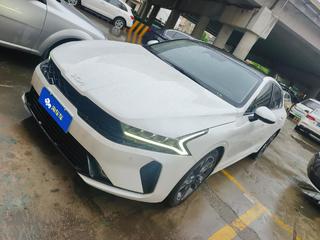 起亚K5 凯酷 1.5T 自动 270T-CVVD焕新版 