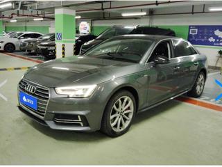 奥迪A4L 45TFSI 2.0T 自动 30周年quattro个性运动版 