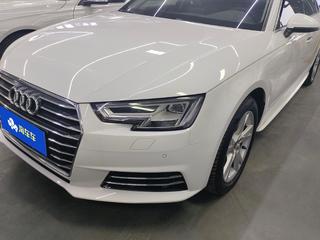 奥迪A4L 40TFSI 2.0T 自动 30周年进取型 