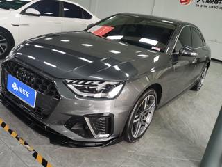 奥迪A4L 40TFSI 2.0T 自动 豪华动感型 