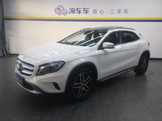 奔驰GLA 220 2.0T 自动 时尚型 