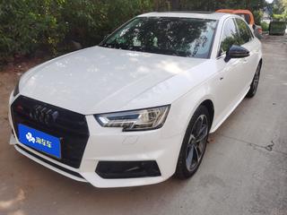 奥迪A4L 40TFSI 2.0T 自动 30周年时尚型 