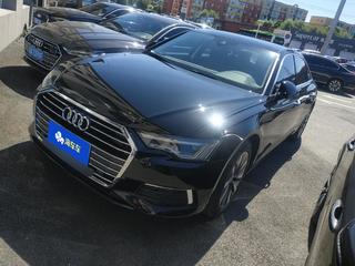 奥迪A6L 45TFSI 2.0T 自动 臻选致雅型 