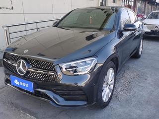 奔驰GLC级 GLC260 2.0T 自动 轿跑SUV 