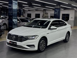 大众速腾 1.2T 自动 200TSI舒适智联版 