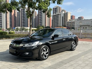 雅阁 2.0L 精英版 