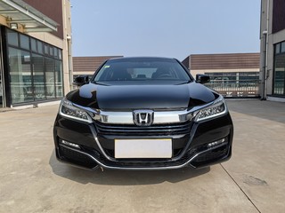 本田雅阁 2.0L 自动 锐领版 