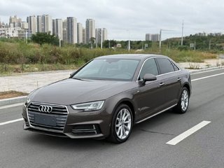 奥迪A4L 40TFSI 2.0T 自动 30周年时尚型 