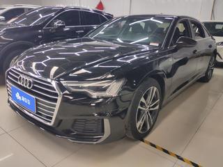 奥迪A6L 45TFSI 2.0T 自动 臻选动感型 