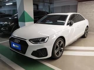 奥迪A4L 40TFSI 2.0T 自动 豪华动感型 