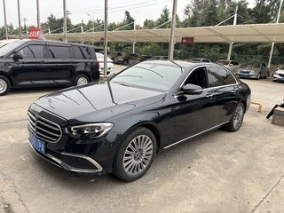 奔驰E级 E300L 2.0T 自动 豪华型 