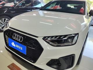 奥迪A4L 40TFSI 2.0T 自动 豪华动感型 