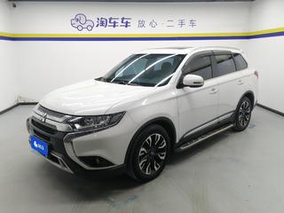 三菱欧蓝德 2.0L 自动 畅享版 