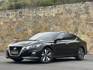 天籁 2.0L XL舒适版 