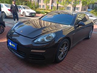 保时捷Panamera 3.0T 