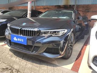 宝马3系 325i 2.0T 自动 M运动曜夜套装 