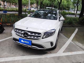 奔驰GLA 200 1.6T 自动 动感型 