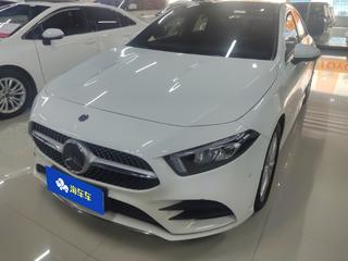 奔驰A级 1.3T 