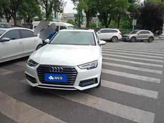 奥迪A4L 40TFSI 2.0T 自动 进取型 